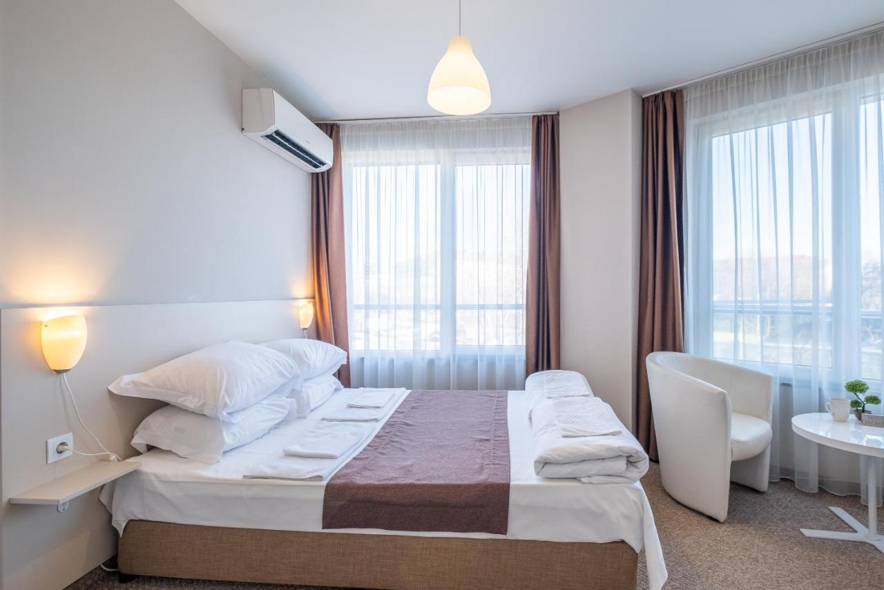 Blue Label Apart House Sofia Ngoại thất bức ảnh